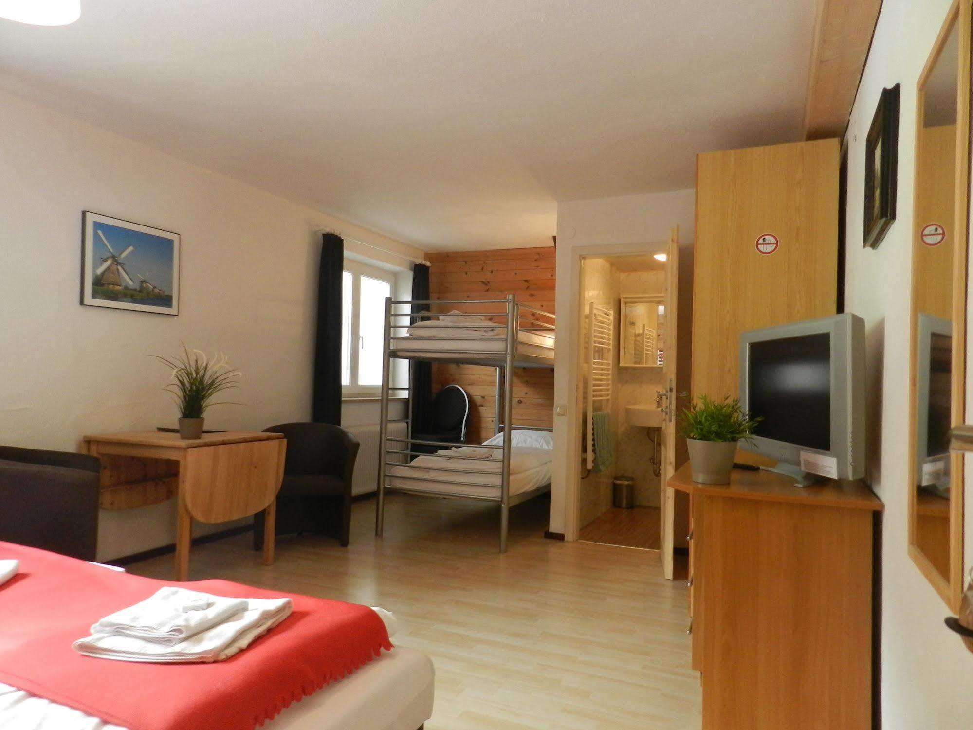 Und Hartkaiser Gasthof 3*